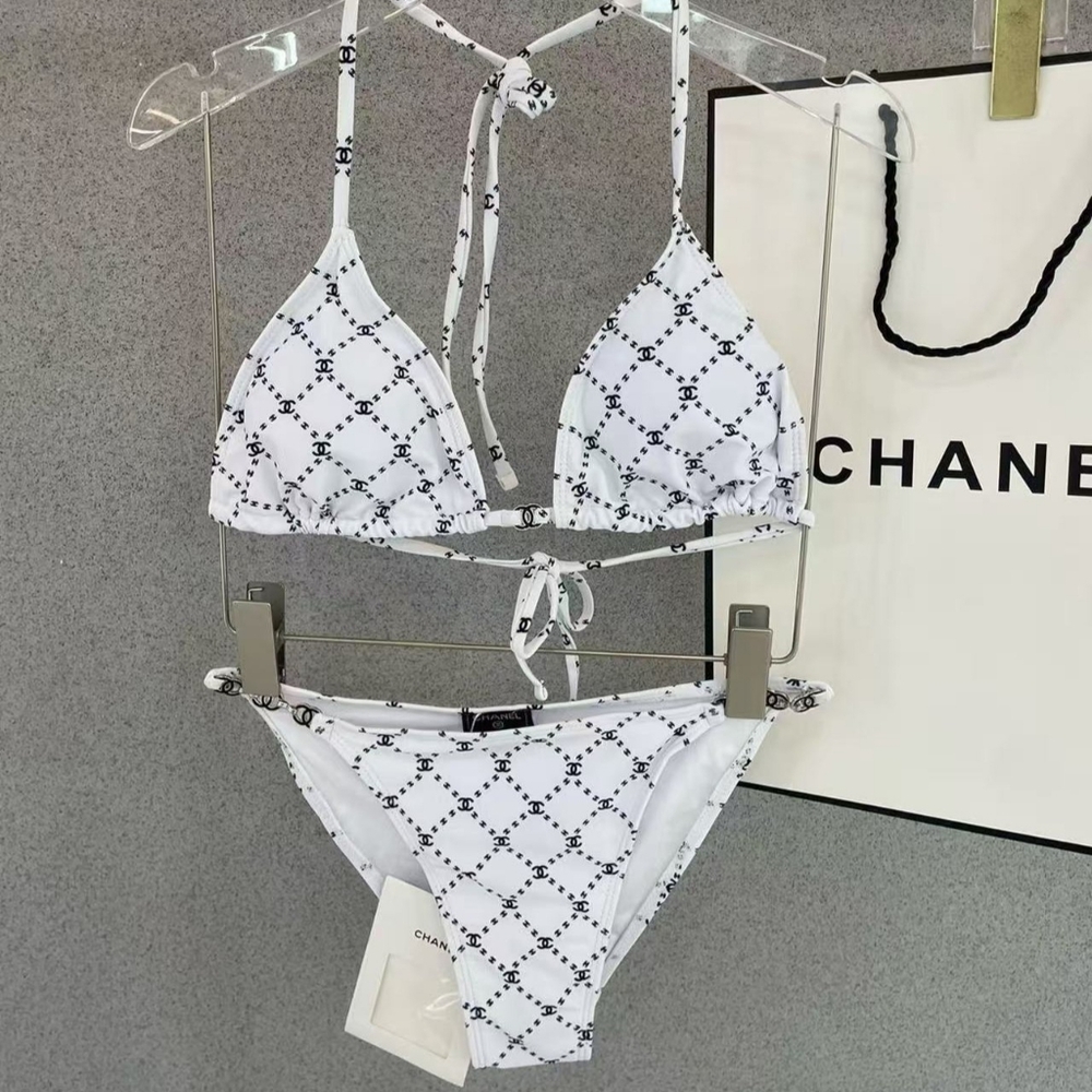 Chanel Interlocking Cc Triangle Bikini - image 1